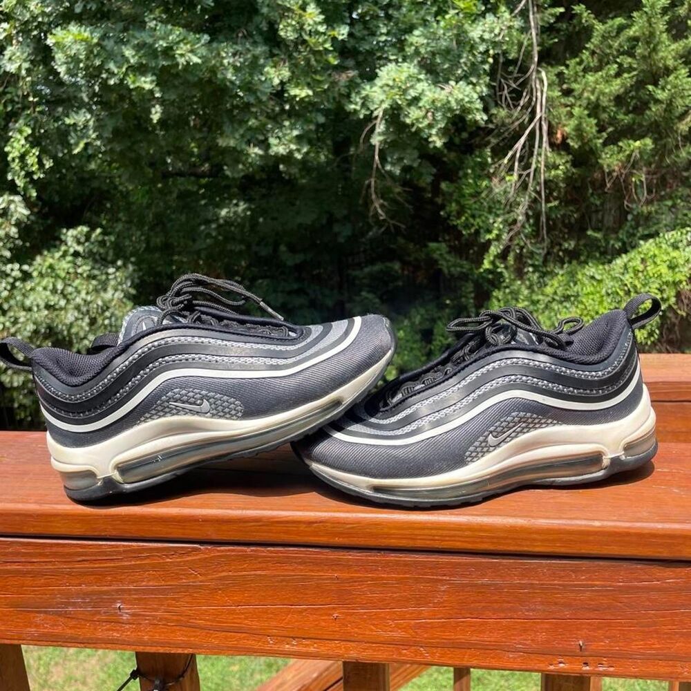 Youth 4 Nike air Max 97 Black and Grey unisex running Trainers